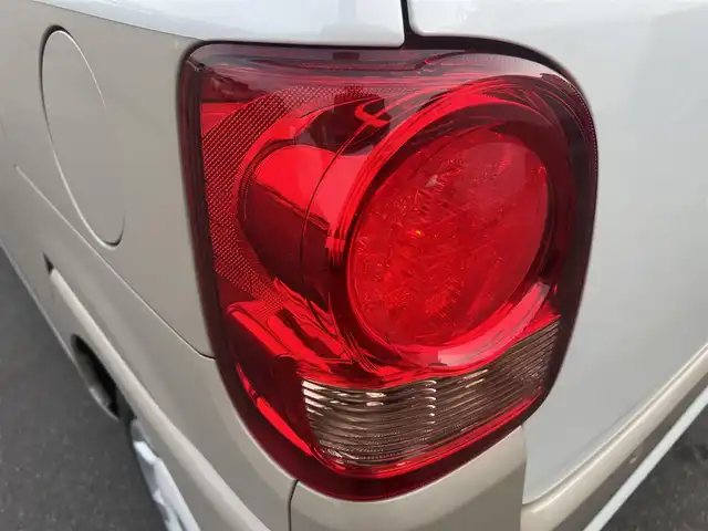 ダイハツ ムーヴ キャンバス X SA Ⅲ 秋田県 2018(平30)年 6.3万km パールホワイトⅢ/ナチュラルベージュマイカメタリック 2トーン ４WD/スマートアシストIII/純正オーディオ（AM/FM/CD)/誤発進抑制機能/LEDヘッドライト/スマートキー/アイドリングストップ/プッシュスタート/レーンキープアシスト/オートマチックハイビーム/ステアリングスイッチ/純正フロアマット/純正ドアバイザー/オートライト/オートエアコン/パワーステアリング/パワーウィンドウ/電動格納ウィンカーミラー/ヘッドライトレベライザー/横滑り防止/盗難防止装置/寒冷地仕様/保証書/取扱説明書/記録簿/スペアキー×１