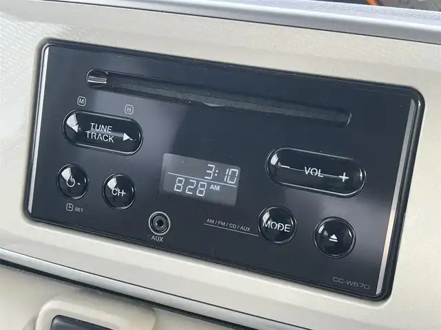 ダイハツ ムーヴ キャンバス X SA Ⅲ 秋田県 2018(平30)年 6.3万km パールホワイトⅢ/ナチュラルベージュマイカメタリック 2トーン ４WD/スマートアシストIII/純正オーディオ（AM/FM/CD)/誤発進抑制機能/LEDヘッドライト/スマートキー/アイドリングストップ/プッシュスタート/レーンキープアシスト/オートマチックハイビーム/ステアリングスイッチ/純正フロアマット/純正ドアバイザー/オートライト/オートエアコン/パワーステアリング/パワーウィンドウ/電動格納ウィンカーミラー/ヘッドライトレベライザー/横滑り防止/盗難防止装置/寒冷地仕様/保証書/取扱説明書/記録簿/スペアキー×１