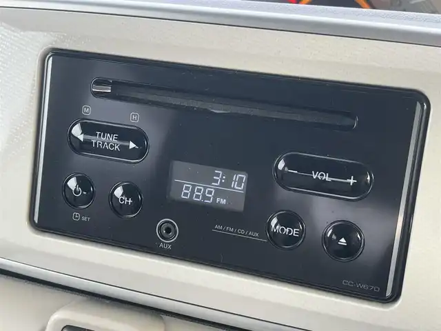 ダイハツ ムーヴ キャンバス X SA Ⅲ 秋田県 2018(平30)年 6.3万km パールホワイトⅢ/ナチュラルベージュマイカメタリック 2トーン ４WD/スマートアシストIII/純正オーディオ（AM/FM/CD)/誤発進抑制機能/LEDヘッドライト/スマートキー/アイドリングストップ/プッシュスタート/レーンキープアシスト/オートマチックハイビーム/ステアリングスイッチ/純正フロアマット/純正ドアバイザー/オートライト/オートエアコン/パワーステアリング/パワーウィンドウ/電動格納ウィンカーミラー/ヘッドライトレベライザー/横滑り防止/盗難防止装置/寒冷地仕様/保証書/取扱説明書/記録簿/スペアキー×１