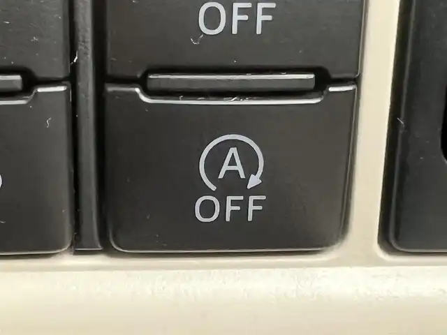 ダイハツ ムーヴ キャンバス X SA Ⅲ 秋田県 2018(平30)年 6.3万km パールホワイトⅢ/ナチュラルベージュマイカメタリック 2トーン ４WD/スマートアシストIII/純正オーディオ（AM/FM/CD)/誤発進抑制機能/LEDヘッドライト/スマートキー/アイドリングストップ/プッシュスタート/レーンキープアシスト/オートマチックハイビーム/ステアリングスイッチ/純正フロアマット/純正ドアバイザー/オートライト/オートエアコン/パワーステアリング/パワーウィンドウ/電動格納ウィンカーミラー/ヘッドライトレベライザー/横滑り防止/盗難防止装置/寒冷地仕様/保証書/取扱説明書/記録簿/スペアキー×１