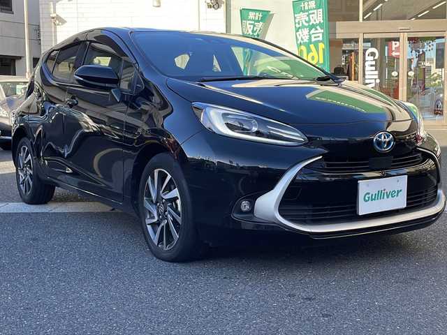 トヨタ アクア Z 岡山県 2023(令5)年 4万km ブラック 登録時走行距離39622キロ/純正10.5インチディスプレイオーディオ/AM/FM/Bluetooth/Miracast/Toyota Safety Sense/・プリクラッシュセーフティ/・クリアランスソナー/・車線逸脱警報/レーダークルーズコントロール/アラウンドビューモニター/ブラインドスポットモニター/オートマチックハイビーム/パワーシート（D席）/シートヒーター（D席＋N席）/純正15インチAW/LEDヘッドライト/プッシュスタート/スマートキー