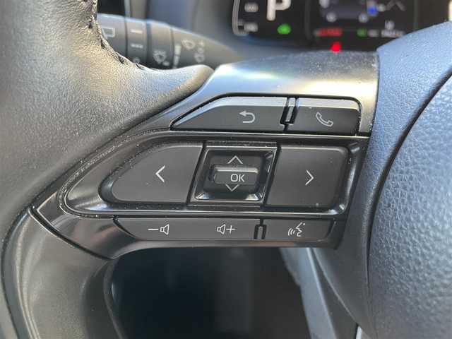 トヨタ アクア Z 岡山県 2023(令5)年 4万km ブラック 登録時走行距離39622キロ/純正10.5インチディスプレイオーディオ/AM/FM/Bluetooth/Miracast/Toyota Safety Sense/・プリクラッシュセーフティ/・クリアランスソナー/・車線逸脱警報/レーダークルーズコントロール/アラウンドビューモニター/ブラインドスポットモニター/オートマチックハイビーム/パワーシート（D席）/シートヒーター（D席＋N席）/純正15インチAW/LEDヘッドライト/プッシュスタート/スマートキー