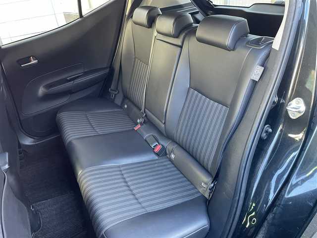 トヨタ アクア Z 岡山県 2023(令5)年 4万km ブラック 登録時走行距離39622キロ/純正10.5インチディスプレイオーディオ/AM/FM/Bluetooth/Miracast/Toyota Safety Sense/・プリクラッシュセーフティ/・クリアランスソナー/・車線逸脱警報/レーダークルーズコントロール/アラウンドビューモニター/ブラインドスポットモニター/オートマチックハイビーム/パワーシート（D席）/シートヒーター（D席＋N席）/純正15インチAW/LEDヘッドライト/プッシュスタート/スマートキー