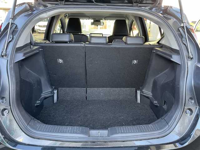 トヨタ アクア Z 岡山県 2023(令5)年 4万km ブラック 登録時走行距離39622キロ/純正10.5インチディスプレイオーディオ/AM/FM/Bluetooth/Miracast/Toyota Safety Sense/・プリクラッシュセーフティ/・クリアランスソナー/・車線逸脱警報/レーダークルーズコントロール/アラウンドビューモニター/ブラインドスポットモニター/オートマチックハイビーム/パワーシート（D席）/シートヒーター（D席＋N席）/純正15インチAW/LEDヘッドライト/プッシュスタート/スマートキー