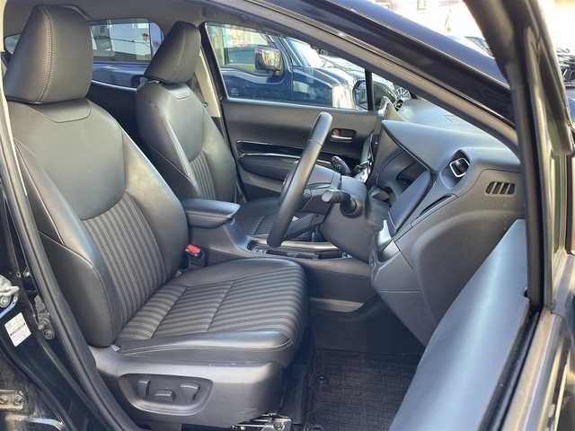 トヨタ アクア Z 岡山県 2023(令5)年 4万km ブラック 登録時走行距離39622キロ/純正10.5インチディスプレイオーディオ/AM/FM/Bluetooth/Miracast/Toyota Safety Sense/・プリクラッシュセーフティ/・クリアランスソナー/・車線逸脱警報/レーダークルーズコントロール/アラウンドビューモニター/ブラインドスポットモニター/オートマチックハイビーム/パワーシート（D席）/シートヒーター（D席＋N席）/純正15インチAW/LEDヘッドライト/プッシュスタート/スマートキー