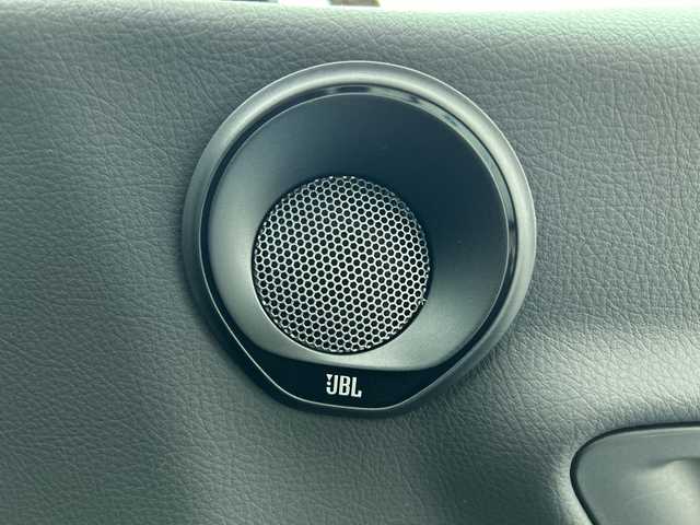 トヨタ スープラ RZ 三重県 2025(令7)年 0.2万km ホワイトメタリック /禁煙車//純正ナビ//バックカメラ//6MT//JBLプレミアムサウンド//トヨタスープラセーフティ//プリクラッシュセーフティ//レーンディパーチャーアラート//アダプティブハイビーム//RCTA//ブラインドスポットモニター//ヘッドアップディスプレイ//クルーズコントロール//前席パワーシート//前席シートヒーター//純正前方ドライブレコーダー//純正ETC//レザーシート//革巻きステアリング//純正19インチAW