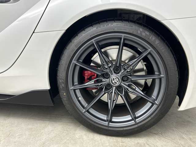 トヨタ スープラ RZ 三重県 2025(令7)年 0.2万km ホワイトメタリック /禁煙車//純正ナビ//バックカメラ//6MT//JBLプレミアムサウンド//トヨタスープラセーフティ//プリクラッシュセーフティ//レーンディパーチャーアラート//アダプティブハイビーム//RCTA//ブラインドスポットモニター//ヘッドアップディスプレイ//クルーズコントロール//前席パワーシート//前席シートヒーター//純正前方ドライブレコーダー//純正ETC//レザーシート//革巻きステアリング//純正19インチAW