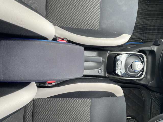 日産 ノート e－パワー X 大阪府 2018(平30)年 8万km スーパーブラック エマージェンシーブレーキ/純正ナビ/アラウンドビューモニター/インテリジェントミラー/ドライブレコーダー/ETC/LEDヘッドライト/ステアリングスイッチ/純正マット/ドアバイザー/保証書/取扱説明書/スペアキー１本