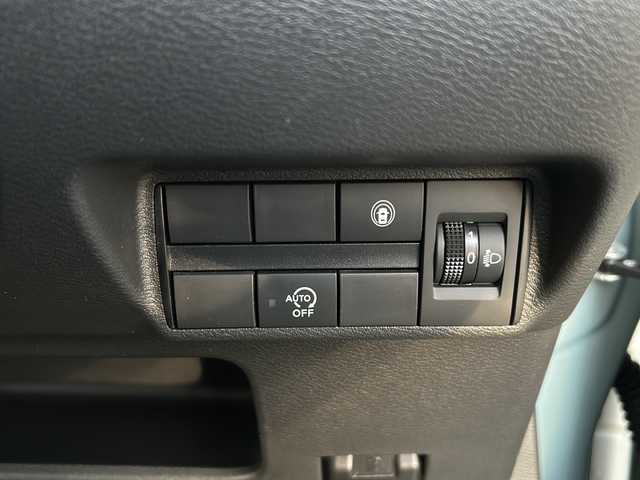 日産 デイズ X 兵庫県 2019(平31)年 8.4万km ソーダブルーM 取扱説明書/保証書/社外ナビ（FM/AM/DISC/Bluetooth/USB/iPod）/プッシュスタート/全方位カメラ/バックカメラ/サイドカメラ/スマートキー/純正フロアマット/純正アルミホイール/ステアリングリモコン/純正ドアバイザー/アイドリングストップ