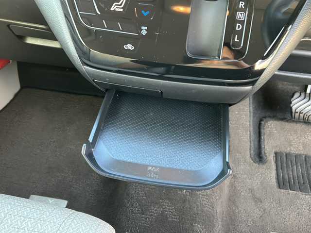 日産 デイズ X 兵庫県 2019(平31)年 8.4万km ソーダブルーM 取扱説明書/保証書/社外ナビ（FM/AM/DISC/Bluetooth/USB/iPod）/プッシュスタート/全方位カメラ/バックカメラ/サイドカメラ/スマートキー/純正フロアマット/純正アルミホイール/ステアリングリモコン/純正ドアバイザー/アイドリングストップ