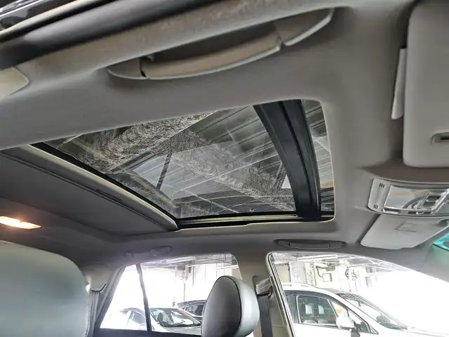 トヨタ ハリアー 240G プレミアム Lパッケージ 愛知県 2008(平20)年 3.6万km ブラック 〇ワンオーナー/〇ムーンルーフ/〇JBLプレミアムサウンドシステム/〇パワーバックドア/〇ETC/〇ドライブレコーダー/〇SRSエアバッグ/〇HIDヘッドランプ/〇左右独立温度調整オートエアコン/〇革巻きコンビステアリングホイール/ステアリングスイッチ/〇革巻きシフトノブ/〇ブラックレザーシート/〇パワーシート/シートヒーター/〇禁煙車