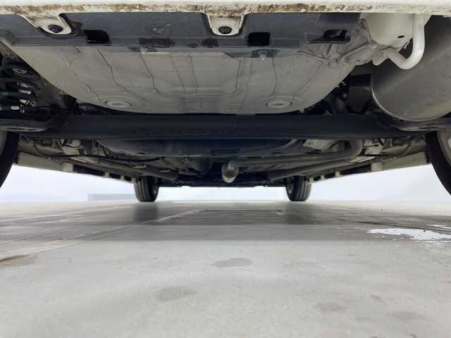 スズキ ソリオ HV MZ 神奈川県 2019(令1)年 3.7万km ピュアホワイトP ワンオーナー/純正8インチSDナビ/AM/FM/Bluetooth接続/USB/CD/DVD/iPod/フルセグTV/全周囲カメラ/両側パワースライドドア/シートヒーター/アダプティブクルーズコントロール/前後ドライブレコーダー/純正フロアマット/スマートキー/アイドリングストップ/コーナーセンサー/オートマチックハイビーム/横滑り防止装置/盗難防止装置/衝突被害軽減システム