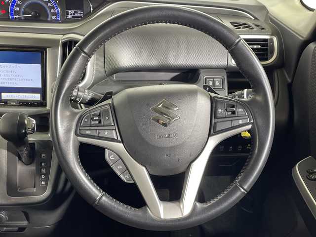 スズキ ソリオ HV MZ 神奈川県 2019(令1)年 3.7万km ピュアホワイトP ワンオーナー/純正8インチSDナビ/AM/FM/Bluetooth接続/USB/CD/DVD/iPod/フルセグTV/全周囲カメラ/両側パワースライドドア/シートヒーター/アダプティブクルーズコントロール/前後ドライブレコーダー/純正フロアマット/スマートキー/アイドリングストップ/コーナーセンサー/オートマチックハイビーム/横滑り防止装置/盗難防止装置/衝突被害軽減システム