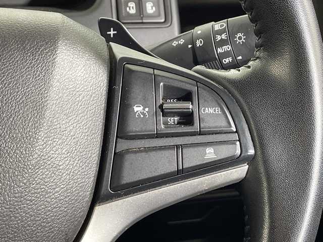 スズキ ソリオ HV MZ 神奈川県 2019(令1)年 3.7万km ピュアホワイトP ワンオーナー/純正8インチSDナビ/AM/FM/Bluetooth接続/USB/CD/DVD/iPod/フルセグTV/全周囲カメラ/両側パワースライドドア/シートヒーター/アダプティブクルーズコントロール/前後ドライブレコーダー/純正フロアマット/スマートキー/アイドリングストップ/コーナーセンサー/オートマチックハイビーム/横滑り防止装置/盗難防止装置/衝突被害軽減システム