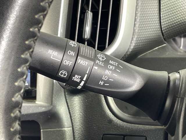 スズキ ソリオ HV MZ 神奈川県 2019(令1)年 3.7万km ピュアホワイトP ワンオーナー/純正8インチSDナビ/AM/FM/Bluetooth接続/USB/CD/DVD/iPod/フルセグTV/全周囲カメラ/両側パワースライドドア/シートヒーター/アダプティブクルーズコントロール/前後ドライブレコーダー/純正フロアマット/スマートキー/アイドリングストップ/コーナーセンサー/オートマチックハイビーム/横滑り防止装置/盗難防止装置/衝突被害軽減システム