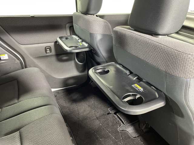 スズキ ソリオ HV MZ 神奈川県 2019(令1)年 3.7万km ピュアホワイトP ワンオーナー/純正8インチSDナビ/AM/FM/Bluetooth接続/USB/CD/DVD/iPod/フルセグTV/全周囲カメラ/両側パワースライドドア/シートヒーター/アダプティブクルーズコントロール/前後ドライブレコーダー/純正フロアマット/スマートキー/アイドリングストップ/コーナーセンサー/オートマチックハイビーム/横滑り防止装置/盗難防止装置/衝突被害軽減システム