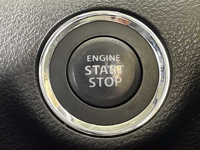 スズキ ソリオ HV MZ 神奈川県 2019(令1)年 3.7万km ピュアホワイトP ワンオーナー/純正8インチSDナビ/AM/FM/Bluetooth接続/USB/CD/DVD/iPod/フルセグTV/全周囲カメラ/両側パワースライドドア/シートヒーター/アダプティブクルーズコントロール/前後ドライブレコーダー/純正フロアマット/スマートキー/アイドリングストップ/コーナーセンサー/オートマチックハイビーム/横滑り防止装置/盗難防止装置/衝突被害軽減システム