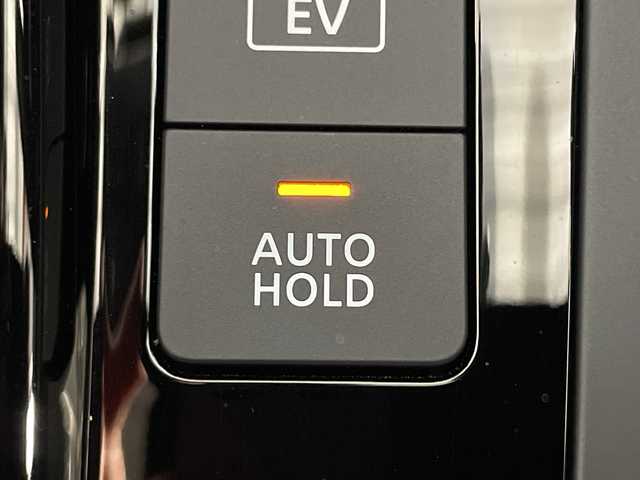 日産 ノート X 神奈川県 2025(令7)年 0.4万km グレー エマージェンシーブレーキ/全方位運転支援システム/純正9型ナビ【MM223D-L】/・BT/フルセグTV/CD/DVD/HDMI/SD/バックカメラ/電動パーキングブレーキ/オートブレーキホールド/D-MODE/EVMODE/インテリジェントキー/スペアキー/プッシュスタートボタン/ドライブレコーダー/ビルトインETC/LEDヘッドライト/純正フロアマット