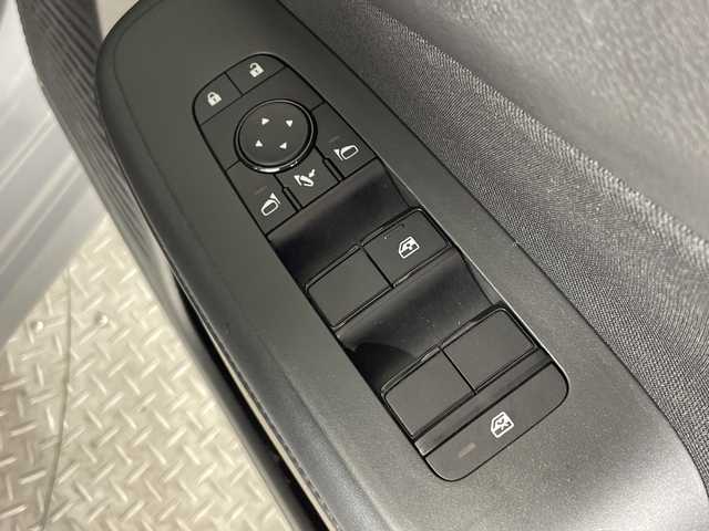 日産 ノート X 神奈川県 2025(令7)年 0.4万km グレー エマージェンシーブレーキ/全方位運転支援システム/純正9型ナビ【MM223D-L】/・BT/フルセグTV/CD/DVD/HDMI/SD/バックカメラ/電動パーキングブレーキ/オートブレーキホールド/D-MODE/EVMODE/インテリジェントキー/スペアキー/プッシュスタートボタン/ドライブレコーダー/ビルトインETC/LEDヘッドライト/純正フロアマット