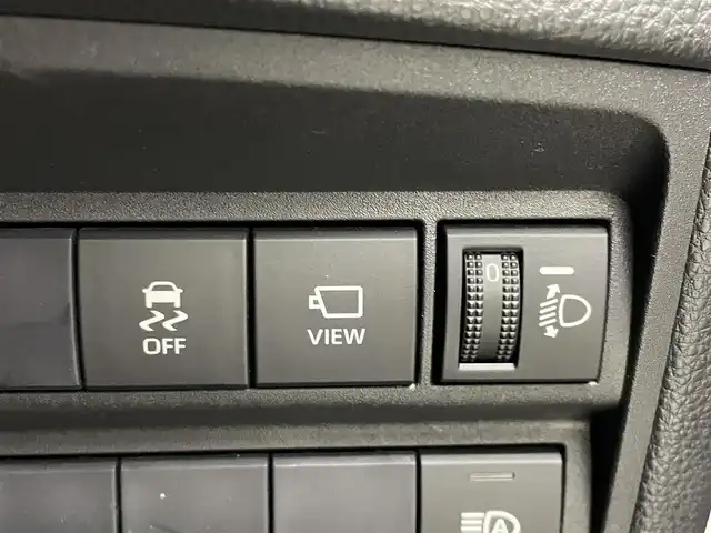 トヨタ ヤリス ハイブリッド G 埼玉県 2020(令2)年 6.1万km ホワイトパールクリスタルシャイン 純正８インチディスプレイオーディオ　パノラミックビューモニター　ＢＳＭ　ビルトインＥＴＣ２．０　前後ドライブレコーダー　セーフティセンス　レーダークルーズコントロール　オートハイビーム　ＬＥＤライト