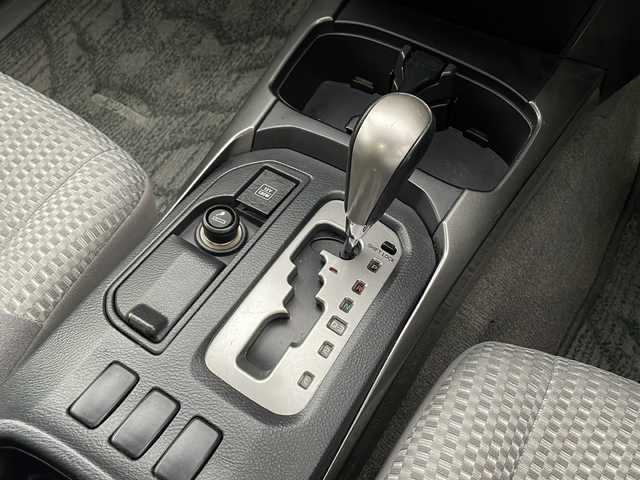トヨタ ハイラックス サーフ SSR－X LTD 山口県 2007(平19)年 12.4万km ブラック 社外メモリナビ/Bluetooth/フルセグTV/バックカメラ/リモコンキー/キセノンライト/フォグライト/ルーフレール/ハッチパワーウィンドゥ/オールオートパワーウィンドゥ/ETC/社外前方ドライブレコーダー/社外グリル（TOYOTAデザイン）/社外バンパーガード/社外17インチAW/サマータイヤ4本車載（アルミなし）/保証書・取説/スペアキー1本