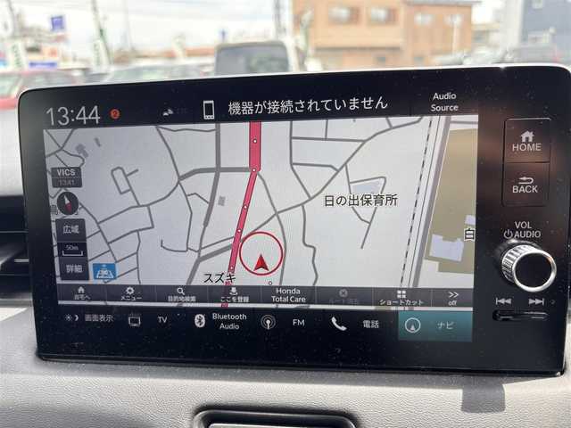 ホンダ ヴェゼル ハイブリッド e:HEV Z 福岡県 2023(令5)年 1.2万km プラチナホワイトパール ホンダセンシング/盗難防止/コーナーセンサー/エアバッグ　/カーテンエアバッグ/パーキングアシスト/ドラレコ/バッグカメラ　/SDナビ/BT/フルセグTV/純正フロアマット/純正アルミホイール/プッシュスタート/スマートキー/ETC2.0/オートライト/LED/フルフラット/チップアップシート/USB