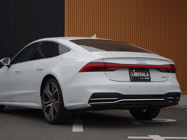 アウディ Ａ７ SB 40TDIクワトロ Sライン 埼玉県 2020(令2)年 5万km グレイシアホワイトメタリック ブラックレザーシート /アダプティブクルーズコントロール /バーチャルコックピット /マトリクスLED /CarPlay /パークセンサー /ブラインドスポットモニター /全周囲カメラ /ETC /ドラレコ /フルセグTV /OP21インチAW/前席シートーヒーター