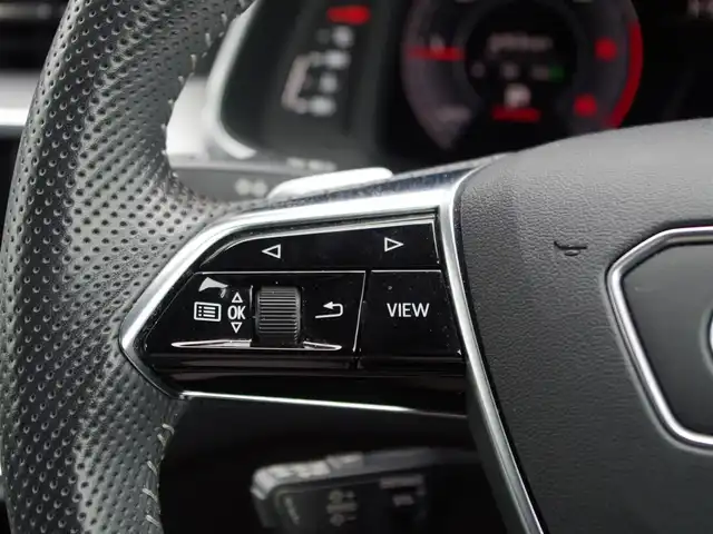 アウディ Ａ７ SB 40TDIクワトロ Sライン 埼玉県 2020(令2)年 5万km グレイシアホワイトメタリック ブラックレザーシート /アダプティブクルーズコントロール /バーチャルコックピット /マトリクスLED /CarPlay /パークセンサー /ブラインドスポットモニター /全周囲カメラ /ETC /ドラレコ /フルセグTV /OP21インチAW/前席シートーヒーター