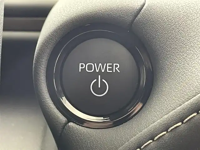トヨタ アルファードハイブリット Z 滋賀県 2025(令7)年 0.4万km ブラック 禁煙車/純正ナビ/（Miracast/Bluetooth/USB/HDMI/フルセグTV）/パノラミックビューモニター/純正フリップダウンモニター/ツインムーンルーフ/ビルトインETC/デジタルインナーミラー/パワーバックドア/両側電動スライドドア/プリクラッシュセーフティー/レーンディパーチャーアラート/プロアクティブドライビングアシスト/ロードサインアシスト/リヤクロストラフィックアラート/ブラインドスポットモニター/パーキングサポートブレーキ/後方車両接近告知/クリアランスソナー/安心降車アシスト/レザーシート/パワーシート/シートヒーター/ベンチレーション/D席シートメモリー/LEDヘッドライト/フォグランプ/オートヘッドライト/オートマチックハイビーム/革巻きステアリング/レーダークルーズコントロール/ステアリングヒーター/ステアリングリモコン/電動パーキングブレーキ/オートホールドブレーキ/USB充電/置くだけ充電/スペアキー/純正アルミホイール/純正ドアバイザー/AC100V/リアロールサンシェイド