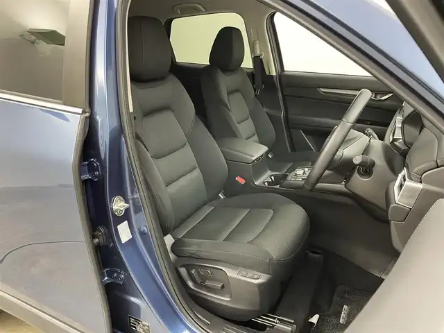 マツダ ＣＸ－５ XD プロアクティブ 岡山県 2019(平31)年 7.9万km エターナルブルーマイカ ディーゼルターボ車/純正SDナビ/フルセグTV/BT/USB/AUX/Carplay/パワーバックドア/追従式クルーズコントロール/バックカメラ/コーナーセンサー/ETC/ドラレコ/運転席パワーシート/メモリーシート/前２席シートヒーター/ステアリングヒーター/衝突軽減ブレーキ/　。踏み間違い防止/　・レーンキープアシスト/　・オートライト/　・オートハイビーム/　・ブラインドスポットモニター/純正19インチAW/LEDヘッドライト/オートブレーキホールド/アイドリングストップ/ISOFIX/ステアリングスイッチ/チルトステアリング/ヘッドアップディスプレイ/シートリフター/ウインカーミラー/スマートキー×2/新車保証書/車両取扱説明書