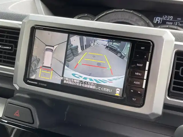 ダイハツ ウェイク G ターボ リミテッド SAⅢ 滋賀県 2018(平30)年 5万km パールホワイトⅢ 禁煙車/社外7インチナビ/（CD・DVD・SD・Bluetooth）/両側パワースライドドア/後方コーナーセンサー/ドライブレコーダー/オートマチックハイビーム/オートライト/衝突被害軽減システム/ステアリングリモコン/ETC/プッシュスタート/オートエアコン/横滑り防止装置