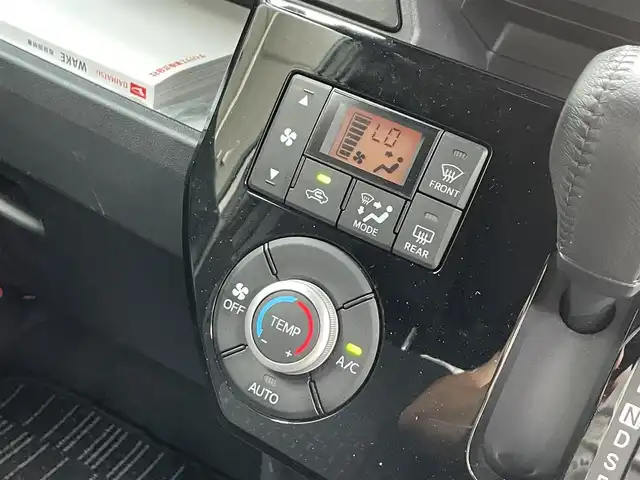 ダイハツ ウェイク G ターボ リミテッド SAⅢ 滋賀県 2018(平30)年 5万km パールホワイトⅢ 禁煙車/社外7インチナビ/（CD・DVD・SD・Bluetooth）/両側パワースライドドア/後方コーナーセンサー/ドライブレコーダー/オートマチックハイビーム/オートライト/衝突被害軽減システム/ステアリングリモコン/ETC/プッシュスタート/オートエアコン/横滑り防止装置