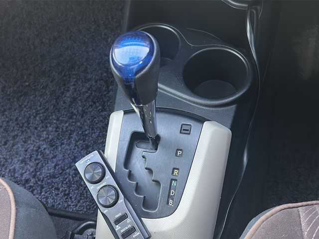 トヨタ アクア G 茨城県 2012(平24)年 12.2万km グレーメタリック ワンセクTVナビ（CN-RA05WD）/（Bluetooth/iPod/USB）/純正15インチアルミホイール/純正フロアマット/シートヒーター/ドライブレコーダー/ETC/スマートキー/保証書/取説書