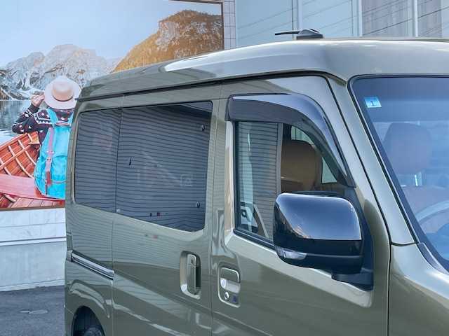 ダイハツ アトレー バン RS 長野県 2024(令6)年 4.7万km オフビートカーキM 4WDターボオートマ/両側パワースライドドア/シートカバー/ウッド調コンビステアリング/9インチディスプレイオーディオ/Bluetooth/フルセグTV/バックカメラ/ETC/ドライブレコーダー/アイドリングストップ/コーナーセンサー/衝突被害軽減システム/横滑り防止/追従機能付きクルーズコントロール/オートマチックハイビーム/純正ホイール/ドアバイザー/フロアマット/スマートキー/プッシュスタート/スペアキー１本/保証書/取扱説明書