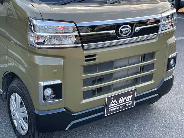 ダイハツ アトレー バン RS 長野県 2024(令6)年 4.7万km オフビートカーキM 4WDターボオートマ/両側パワースライドドア/シートカバー/ウッド調コンビステアリング/9インチディスプレイオーディオ/Bluetooth/フルセグTV/バックカメラ/ETC/ドライブレコーダー/アイドリングストップ/コーナーセンサー/衝突被害軽減システム/横滑り防止/追従機能付きクルーズコントロール/オートマチックハイビーム/純正ホイール/ドアバイザー/フロアマット/スマートキー/プッシュスタート/スペアキー１本/保証書/取扱説明書