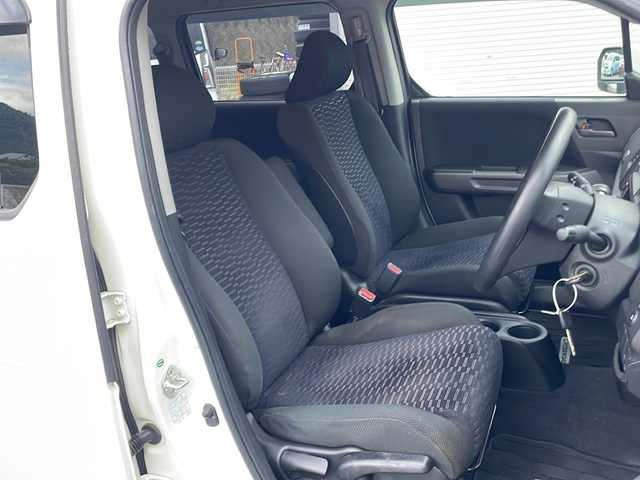 ホンダ クロスロード 20X 山梨県 2007(平19)年 9.7万km プレミアムホワイトパール 社外HDDナビ（VIE-X07B）/ＣＤＤＶＤＢＴ/バックカメラ/ETC/純正HIDヘッドライト/社外アルミホイール/スタッドレス積み込み（1本パンク）