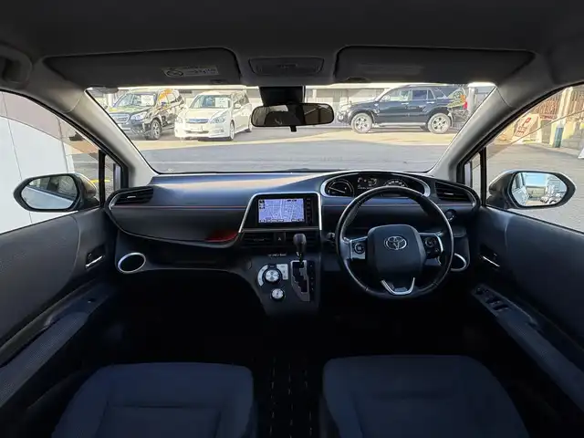 トヨタ シエンタ ハイブリッド G 三重県 2015(平27)年 11.8万km シルバーM TRDエアロ/プリクラッシュセーフティ/レーンディパーチャーアラート/両側パワースライドドア/スマートキー×2/プッシュスタート/純正ナビ/・TV・CD・AUX/・Bluetoothオーディオ/・バックカメラ/純正16インチAW/LEDヘッドライト/フォグライト/オートライト/オートマチックハイビーム/ウィンカーミラー/電格ミラー/革巻シフトノブ/革巻ステアリング/ステアリングスイッチ/プライバシーガラス/フロアマット/ドアバイザー/ビルトインETC