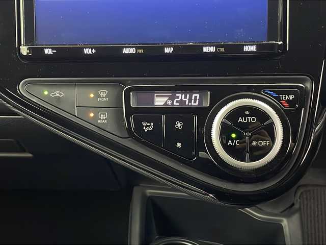 トヨタ アクア S スタイルブラック 埼玉県 2019(令1)年 0.9万km ダークブルーマイカ 純正9型SDナビ/（BT/AM/FM/CD/DVD/フルセグTV）/バックカメラ/プリクラッシュセーフティ/オートハイビーム/ビルトインETC/キセノンライト/純正フロアマット/ウィンカーミラー/スマートキー/AAC