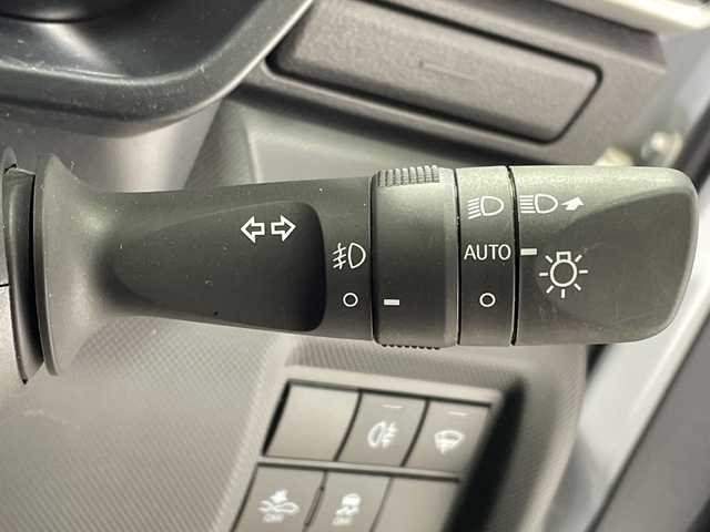 スバル レックス Z 神奈川県 2023(令5)年 1.2万km シャイニングホワイトパール 純正9インチナビ【NMZL-Y73D2】/Bluetooth・CD・DVD・USB・SD・フルセグTV/スマートアシスト/ブラインドスポットモニター/前側ドライブレコーダー/シートヒーター/ビルトインETC/スマートキー/純正17インチアルミホイール/LEDヘッドライト/オートマチックハイビーム/衝突回避支援ブレーキ/衝突警報機能/ブレーキ制御付誤発進抑制機能/車線逸脱抑制制御機能/路側逸脱警報機能/ふらつき警報/先行車発進お知らせ機能/標識認識機能/アダプティブドライビングビーム/サイドビューランプ/全車速追従機能付アダプティブクルーズコントロール/レーンキープコントロール/前後コーナーセンサー