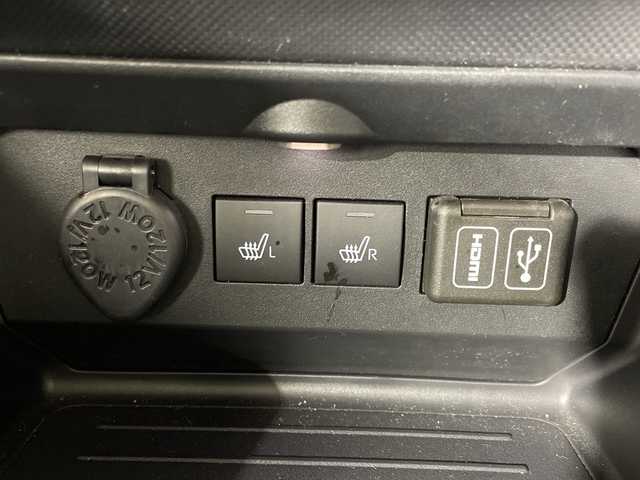 スバル レックス Z 神奈川県 2023(令5)年 1.2万km シャイニングホワイトパール 純正9インチナビ【NMZL-Y73D2】/Bluetooth・CD・DVD・USB・SD・フルセグTV/スマートアシスト/ブラインドスポットモニター/前側ドライブレコーダー/シートヒーター/ビルトインETC/スマートキー/純正17インチアルミホイール/LEDヘッドライト/オートマチックハイビーム/衝突回避支援ブレーキ/衝突警報機能/ブレーキ制御付誤発進抑制機能/車線逸脱抑制制御機能/路側逸脱警報機能/ふらつき警報/先行車発進お知らせ機能/標識認識機能/アダプティブドライビングビーム/サイドビューランプ/全車速追従機能付アダプティブクルーズコントロール/レーンキープコントロール/前後コーナーセンサー