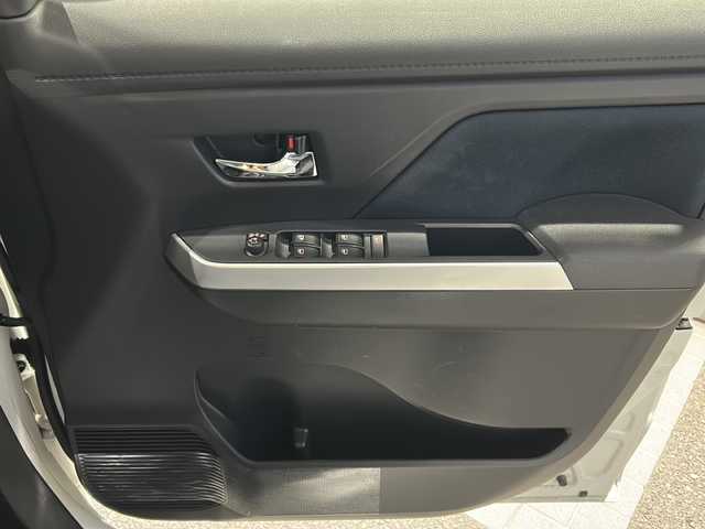 トヨタ ルーミー カスタムG－T 神奈川県 2021(令3)年 1.2万km パールホワイトⅢ ワンオーナー/純正ディーラーナビ(CD/DVD/SD/BT/フルセグTV)/全方位カメラ/両側パワースライドドア/プリクラッシュセーフティ/横滑り防止装置/アイドリングストップ/クリアランスソナー/レーダークルーズコントロール/D/N席シートヒーター/ETC2.0/前後ドライブレコーダー/2列目サンシェード/ISOFIX/スペアキー×1/保証書/取扱説明書