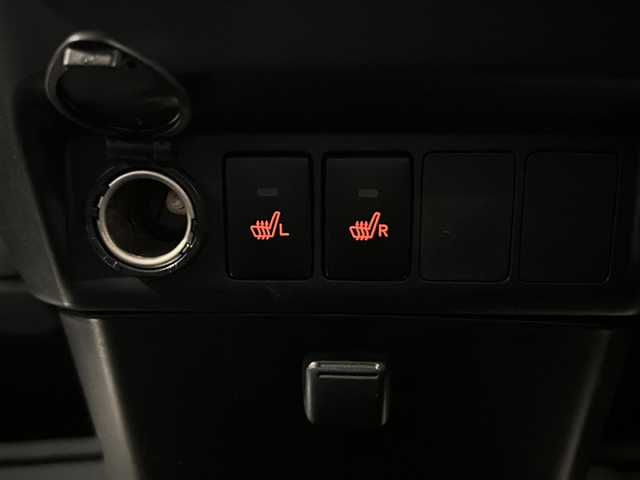 トヨタ ルーミー カスタムG－T 神奈川県 2021(令3)年 1.2万km パールホワイトⅢ ワンオーナー/純正ディーラーナビ(CD/DVD/SD/BT/フルセグTV)/全方位カメラ/両側パワースライドドア/プリクラッシュセーフティ/横滑り防止装置/アイドリングストップ/クリアランスソナー/レーダークルーズコントロール/D/N席シートヒーター/ETC2.0/前後ドライブレコーダー/2列目サンシェード/ISOFIX/スペアキー×1/保証書/取扱説明書