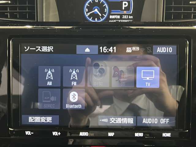 トヨタ ルーミー カスタムG－T 神奈川県 2021(令3)年 1.2万km パールホワイトⅢ ワンオーナー/純正ディーラーナビ(CD/DVD/SD/BT/フルセグTV)/全方位カメラ/両側パワースライドドア/プリクラッシュセーフティ/横滑り防止装置/アイドリングストップ/クリアランスソナー/レーダークルーズコントロール/D/N席シートヒーター/ETC2.0/前後ドライブレコーダー/2列目サンシェード/ISOFIX/スペアキー×1/保証書/取扱説明書