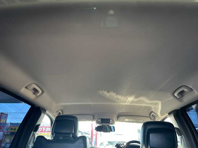 クライスラー・ジープ ジープ グランドチェロキー LTD 埼玉県 2013(平25)年 12.2万km ブリリアントブラッククリスタル リミテッドグレード/4WD/ブラックレザー/社外ナビ/フルセグ/寒冷地仕様/クルーズコントロール/Bluetooth/オートエアコン/全席シートヒーター/ステアリングヒーター/シートメモリー/盗難防止装置/純正18インチアルミホイール/ダウンヒルアシストコントロール/ルーフレール有/純正フロアマット/ETC