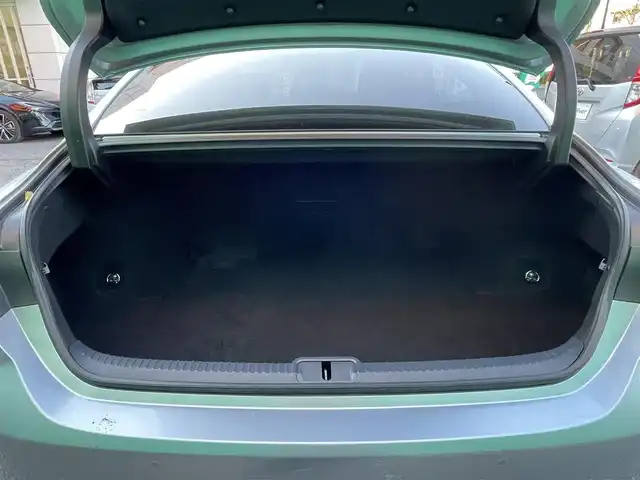 レクサス ＥＳ 300h 東京都 2023(令5)年 2万km ガンＭ ワンオーナー/三眼フルLEDヘッドランプセット/・三眼フルLEDヘッドランプ/・ヘッドランプクリーナー/・アダプティブハイビームシステム/アクセサリーコンセント/純正ディスプレイオーディオ/(コネクティッドナビ/プレミアムサウンドシステム)/セーフティーシステムプラス/・プリクラッシュセーフティー/・レーントレーシングアシスト/・オートハイビーム/・レーダークルーズコントロール/ブラインドスポットモニター/前後方ドライブレコーダー(TZDR-210)/パーキングサポートブレーキ/パドルシフト/ステアリングヒーター/シートヒーター(運転席＆助手席)/パワーシート(運転席＆助手席)/メモリーシート(運転席)/保証書/取扱説明書/スペアキー×2