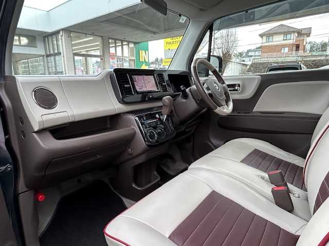 スズキ ＭＲワゴン Wit LS 宮城県 2013(平25)年 8万km コメットグリーン ワンオーナー/社外SDナビ/AM/FM/MSV/USB/CD/DVD/ワンセグTV/HIDヘッドライト/オートライト/アイドリングストップ/エンジンプッシュスタート/スマートキー/スペアキー１本/ドアバイザー/保証書/取扱説明書有り/社外AW付き夏タイヤ/（155/65/R14）