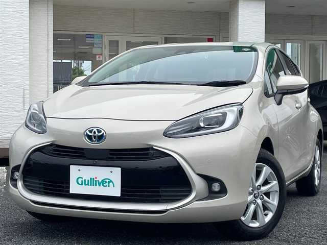 トヨタ アクア Z 千葉県 2021(令3)年 1.6万km クリアベージュメタリック 大型ディスプレイオーディオ/後カメラ/ETC/ハーフレザー/シートヒーター/コーナーセンサー/100V電源/パワーシート/純正アルミホイール/純正フロアマット/LEDヘッドライト/オートライト/プッシュスタート/スマートキー/オートマチックハイビーム/衝突被害軽減システム