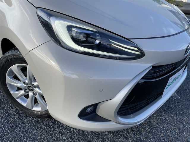 トヨタ アクア Z 千葉県 2021(令3)年 1.6万km クリアベージュメタリック 大型ディスプレイオーディオ/後カメラ/ETC/ハーフレザー/シートヒーター/コーナーセンサー/100V電源/パワーシート/純正アルミホイール/純正フロアマット/LEDヘッドライト/オートライト/プッシュスタート/スマートキー/オートマチックハイビーム/衝突被害軽減システム