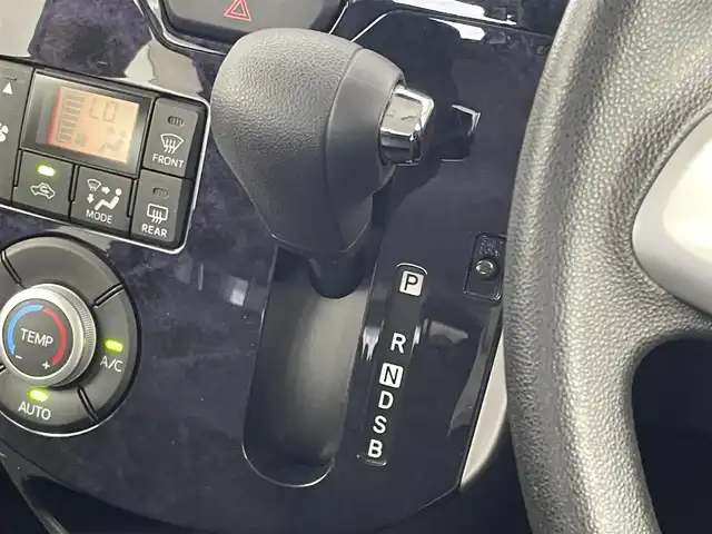 ダイハツ タント カスタムX トップED LTD SAⅢ 埼玉県 2018(平30)年 4.5万km ブラックマイカメタリック 全方位カメラ/バックカメラ/純正SDナビ（NSZN－W66D）/Bluetooth・フルセグ/パノラミックビュー/AHB/オートライト/LEDヘッドライト/両側パワースライドドア/ビルトインETC /プリクラッシュセーフティ/D席シートヒーター/AAC/ステアリングリモコン/ハーフレザーシート/電子格納ミラー/純正14インチアルミホイール/スマートキー/スペアキー1本/プッシュスタート