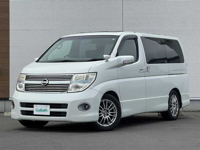 日産 エルグランド 250ハイウェイスター 秋田県 2008(平20)年 6.2万km ホワイトパール 純正ナビ/４WD/バックカメラ/スマートキー/両側パワスラ/サンルーフ/社外アルミ/サンルーフ/純正フロアマット/コーナーセンサー/ステアリングスイッチ/フリップダウンモニター/純正ドアバイザー/オートライト/オートエアコン/パワーステアリング/パワーウィンドウ/ETC/社外エンジンスターター/盗難防止装置/電動格納ウィンカーミラー/保証書/取扱説明書/記録簿